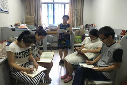 学习照片.JPG